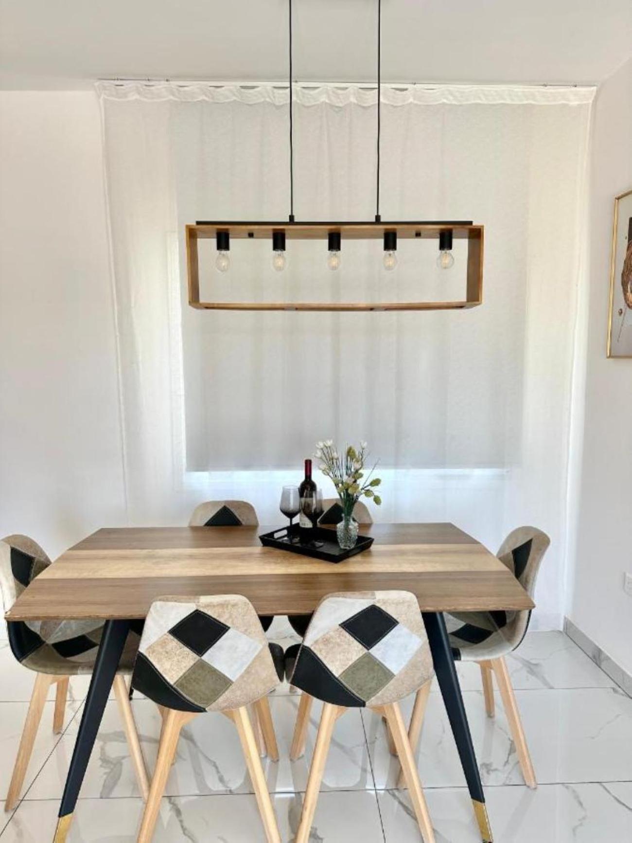 H&O Boulevard Breeze Apartment! Paphos Buitenkant foto