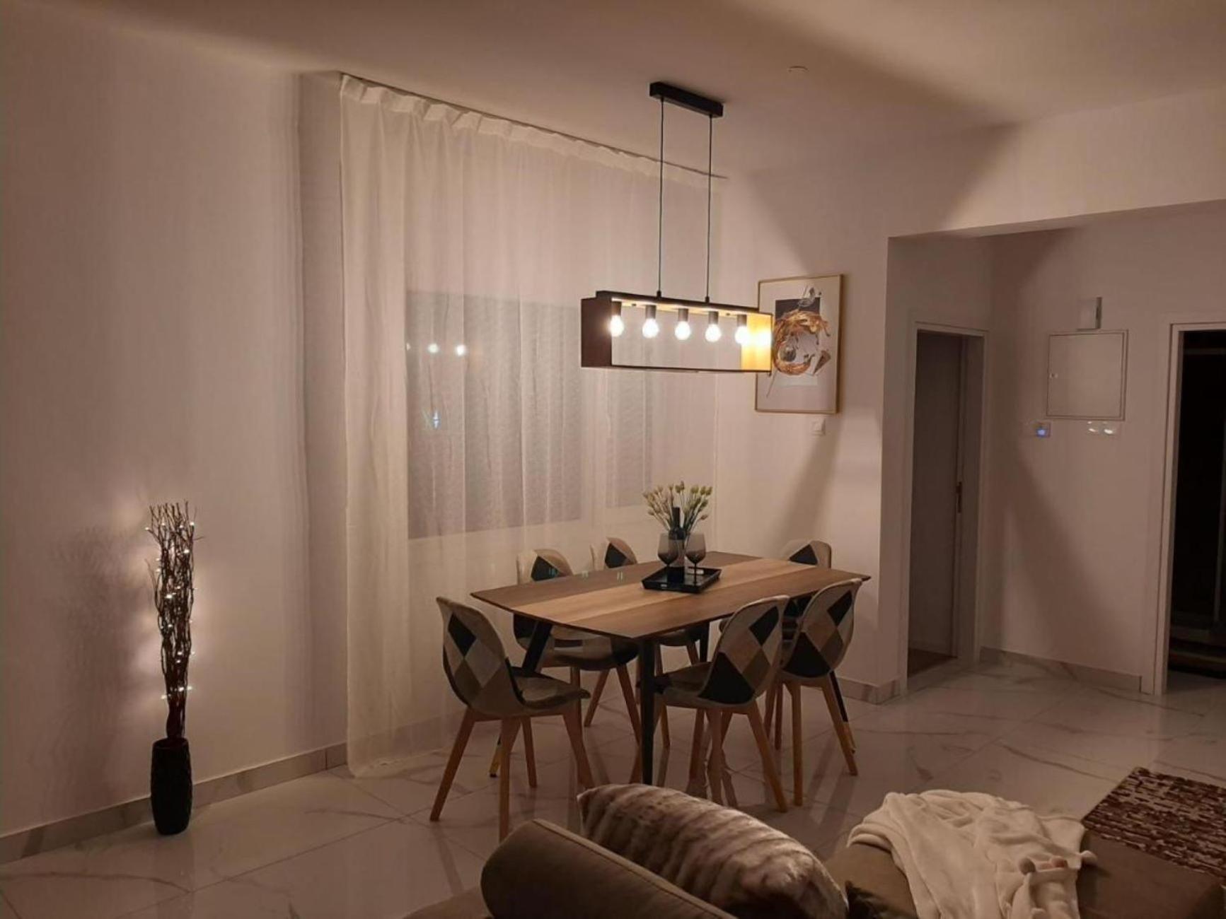 H&O Boulevard Breeze Apartment! Paphos Buitenkant foto